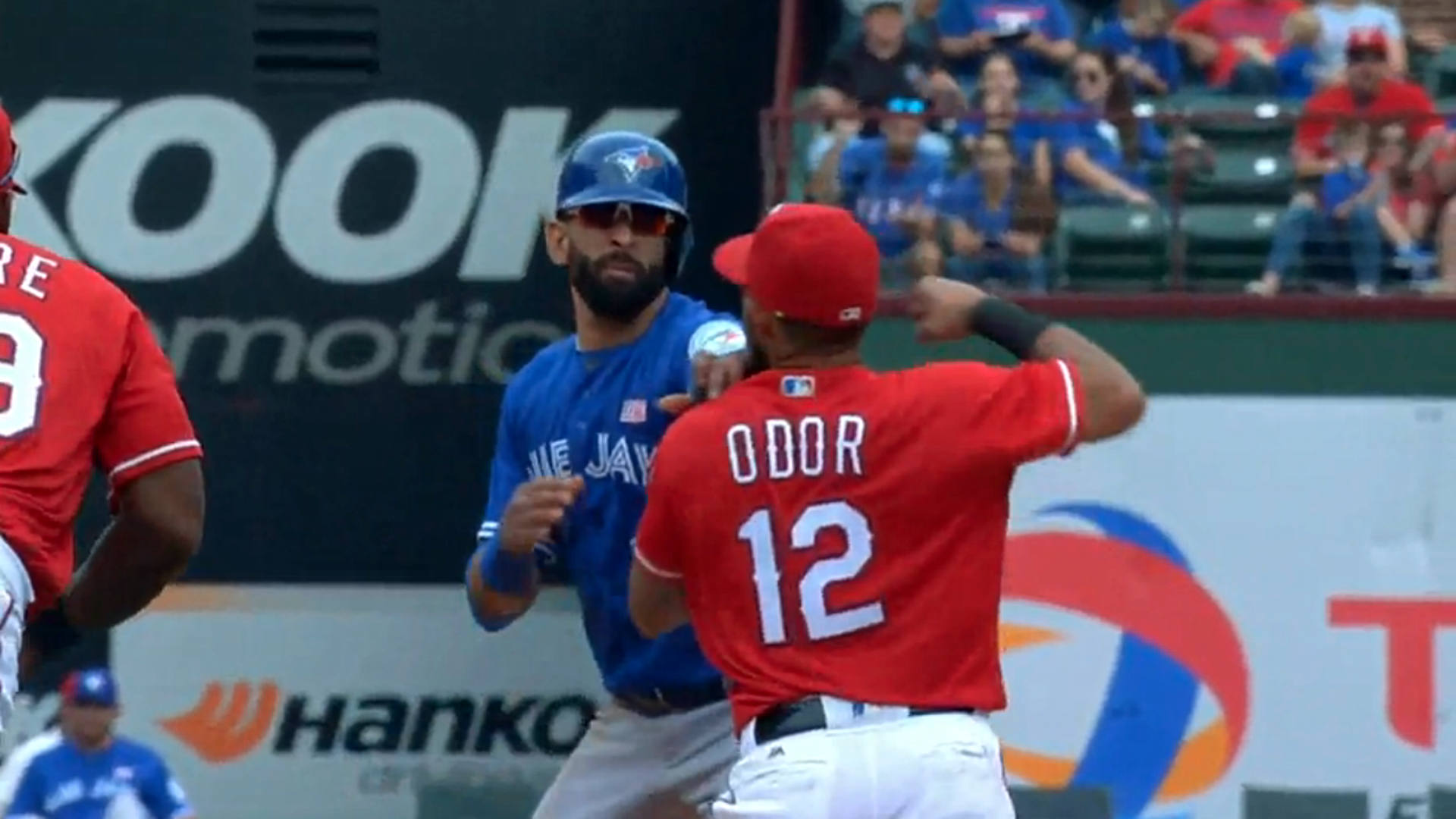Bautista-Odor-Punch-MLB-FTR-052916.jpg